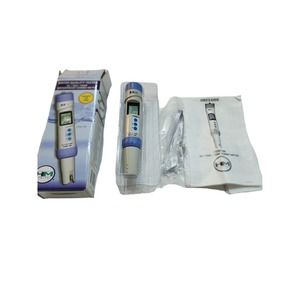 COM-100: Waterproof Professional Series EC/TDS Meter